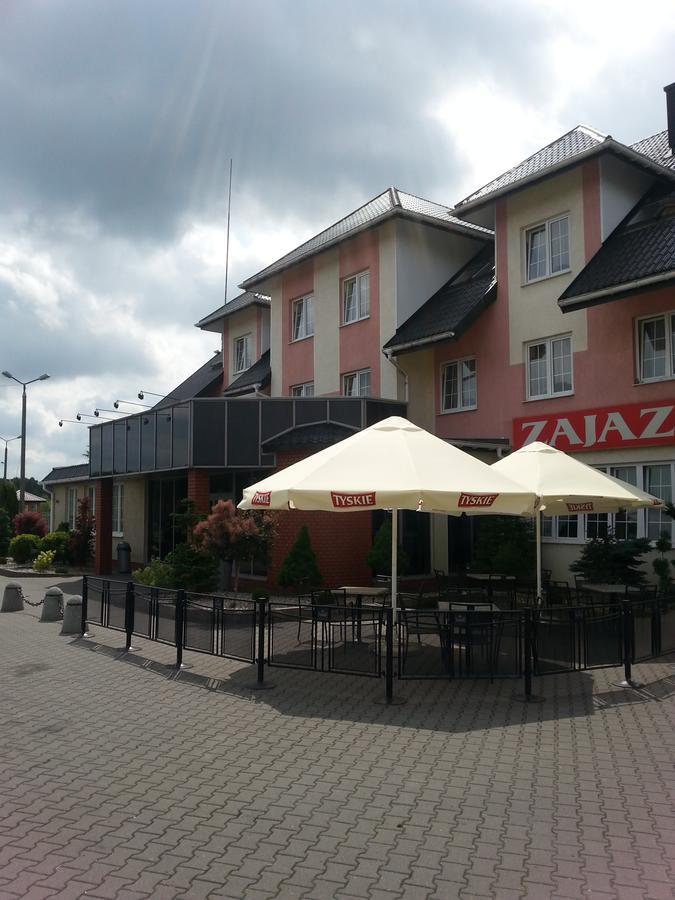 Max Na Terenie Stacji Mol Hotel Radzymin Kültér fotó